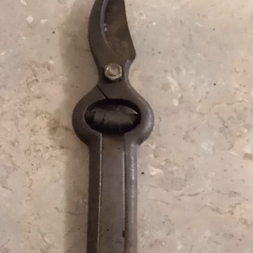 Restoring My Mom’s Old Pruning Shears